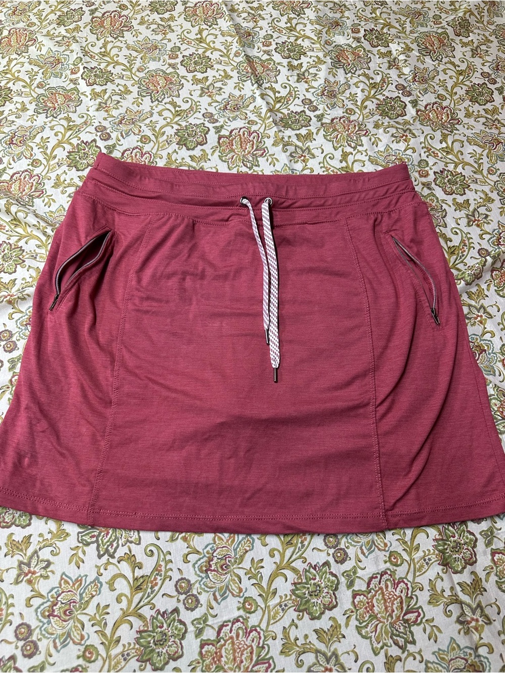 Members mark Women's Drawstring Skort in Rose